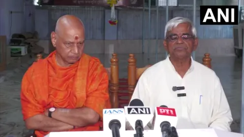 VIDEO: અયોધ્યા રામ મંદિરના વહીવટમાં મોટો બદલાવ! અશોક સિંઘલના સંબંધી સહિત 3 નવા ટ્રસ્ટી નિમાયા, જાણો કોણ છે નવા CEO