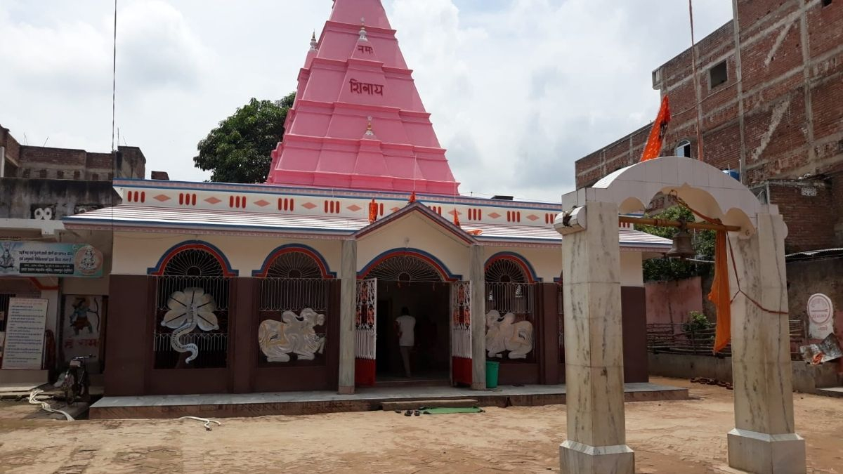 તારાપુરનું અનોખું ઉલ્ટા સ્થાન મહાદેવ મંદિર, પશ્ચિમમુખી શિવલિંગ પાછળ જોડાયેલી છે આ પૌરાણિક કથા
